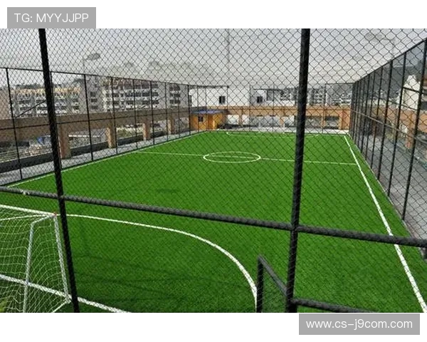 探讨足球制球最佳持球时间以提升比赛技术表现能力与战略选择方法